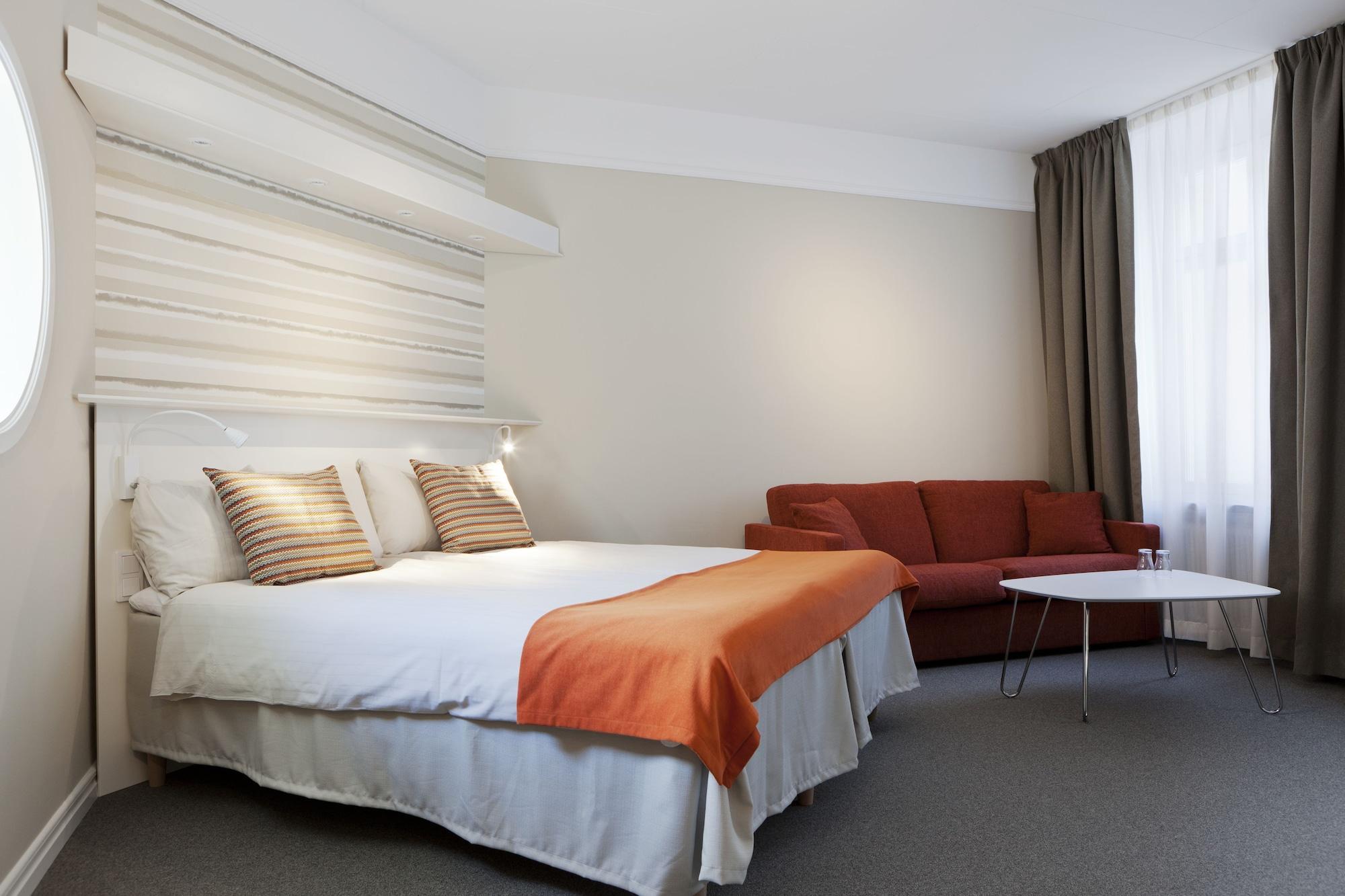 Hotel Oerebro المظهر الخارجي الصورة