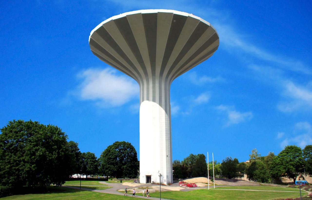 Hotel Oerebro المظهر الخارجي الصورة