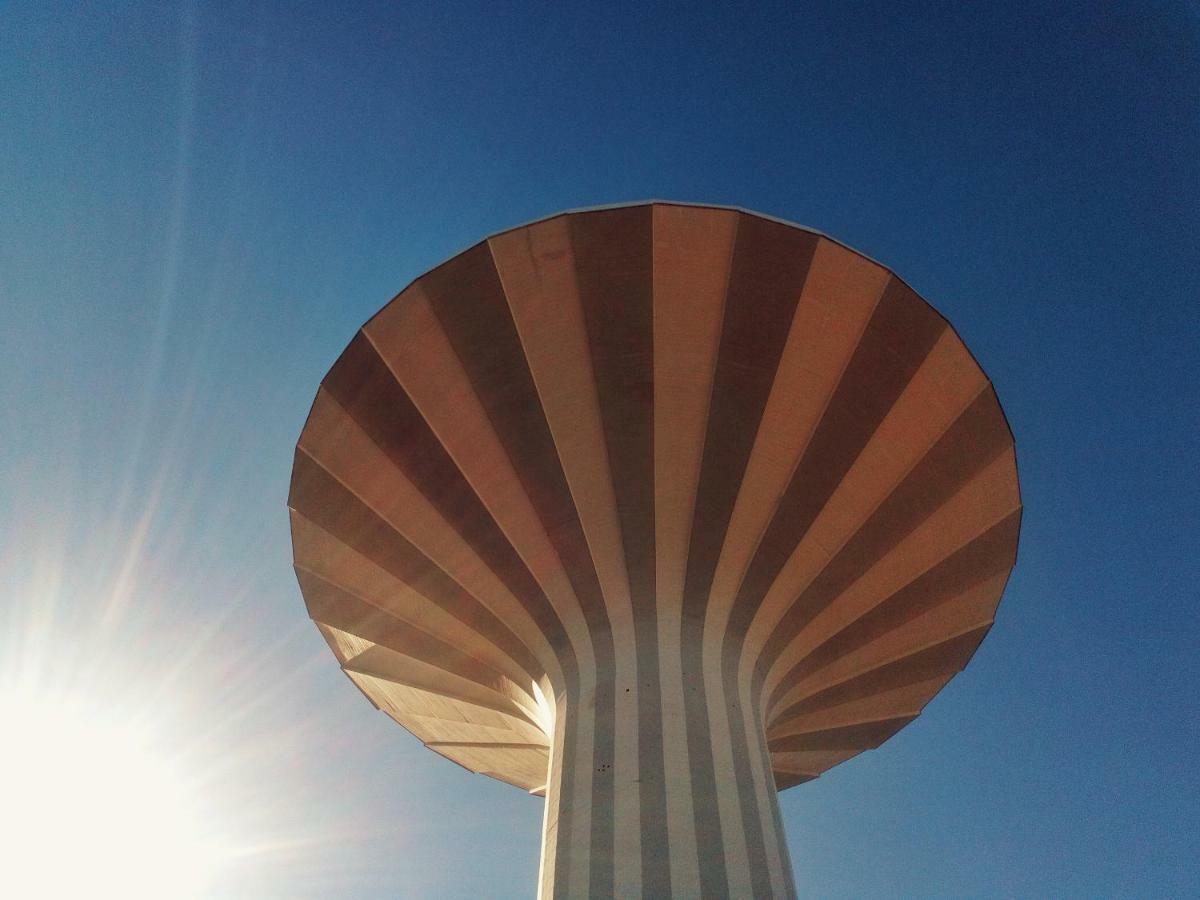 Hotel Oerebro المظهر الخارجي الصورة